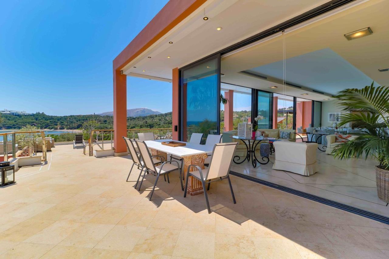Black Diamond Beachfront Pool Villa Pasithea In Sounio, Athens Sounion Exterior photo