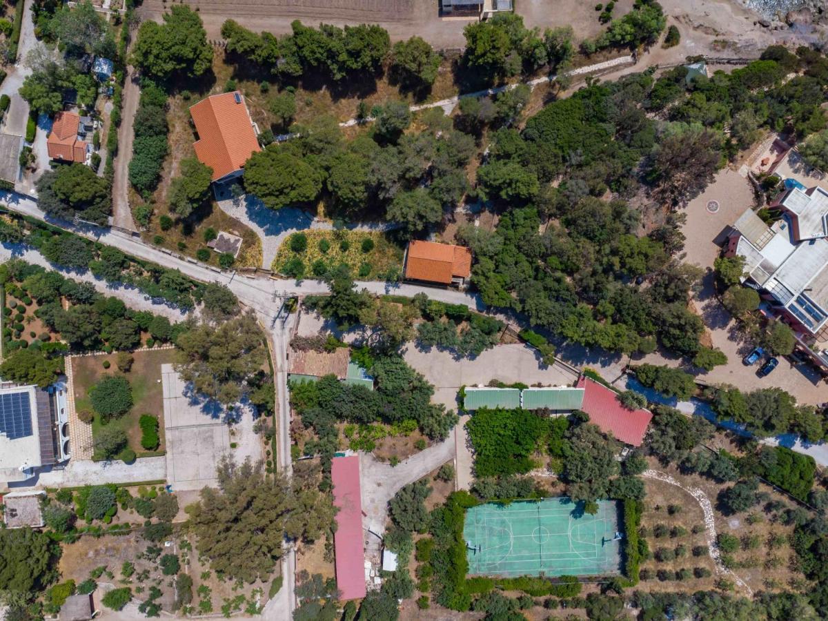 Black Diamond Beachfront Pool Villa Pasithea In Sounio, Athens Sounion Exterior photo